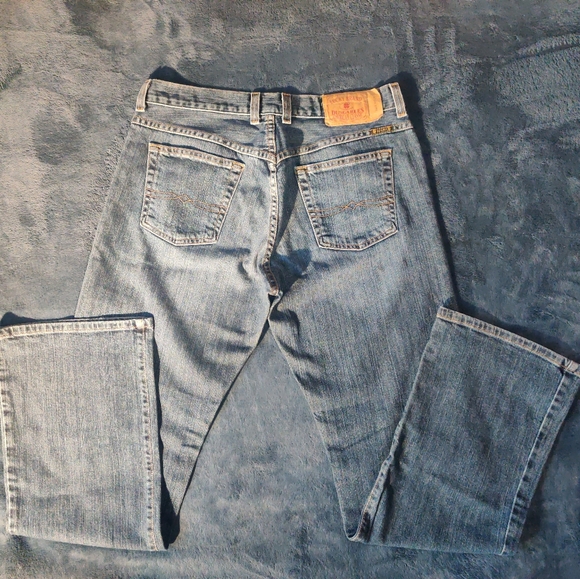 Lucky Brand Easy Rider Jeans "Dungarees" Dark Wash Size 8/29 EUC - Picture 2 of 4